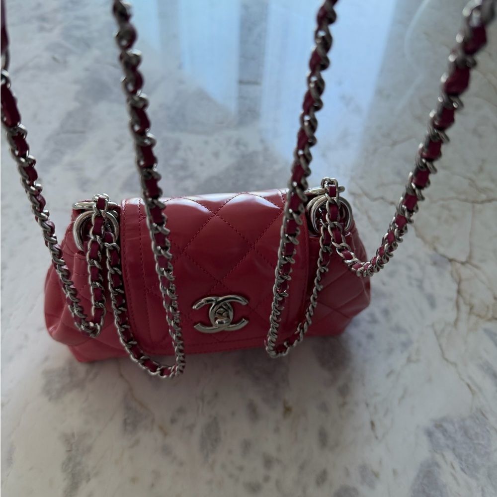 CHANEL Coco Shine Accordion Flap Bag - Picture 5 of 17